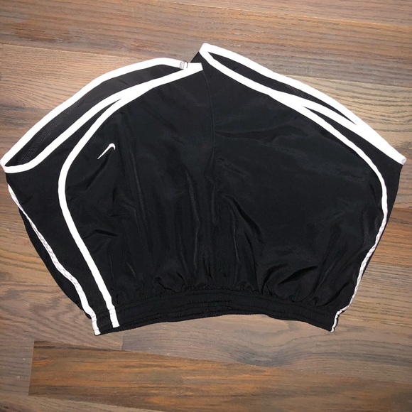 Nike Pants - Black Nike Shorts size L
